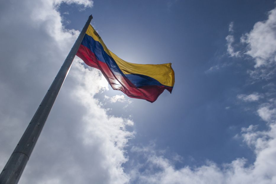 Venezuela también advirtió a sus ciudadanos que quieran viajar a Estados Unidos
