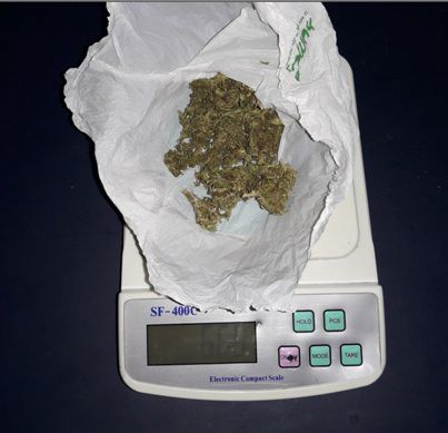 Un hombre fue detenido en Punta Gorda por tener 14 gramos de marihuana en un morral