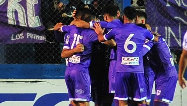 Grilla de amistosos