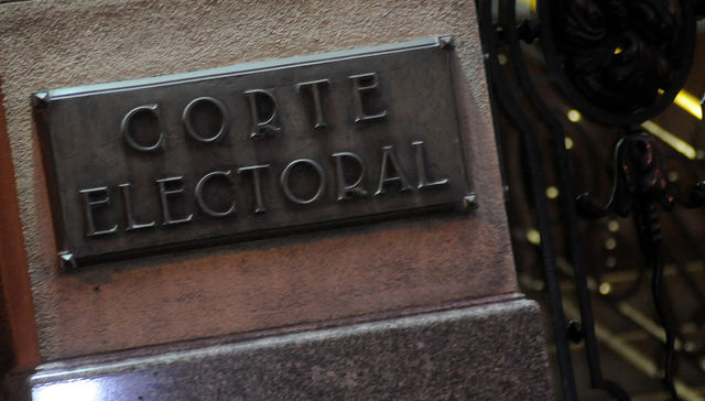 Teorías conspirativas en 3,2,1...