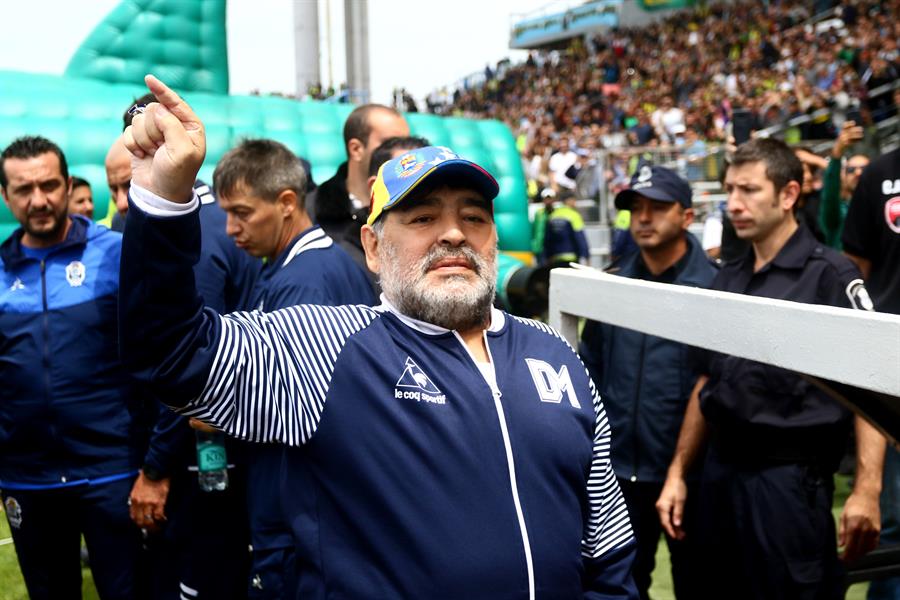 Diego Maradona Se Viralizó Un Video En El Que ¿se Ve La Figura Del “10” En El Cielo