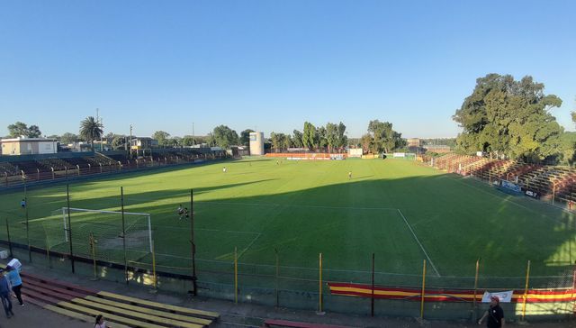 Uno contra otro, dimes y diretes