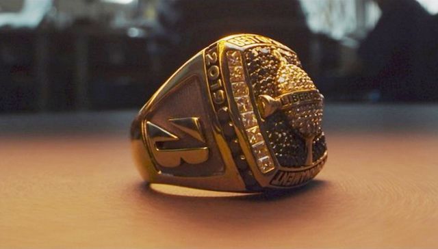 Anillo al mejor