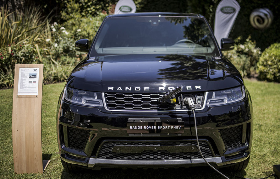 Range rover pegas