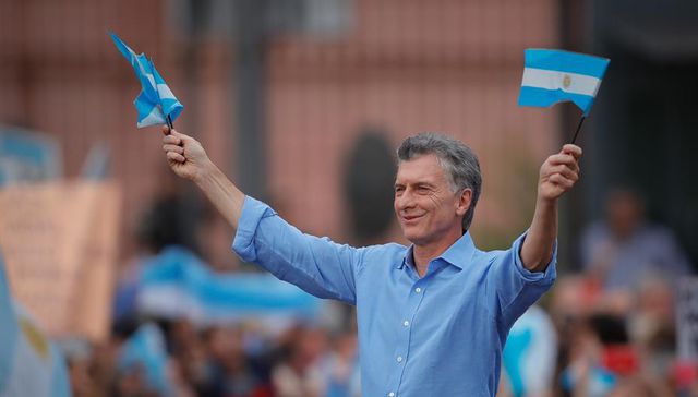 Por la puerta de atrás