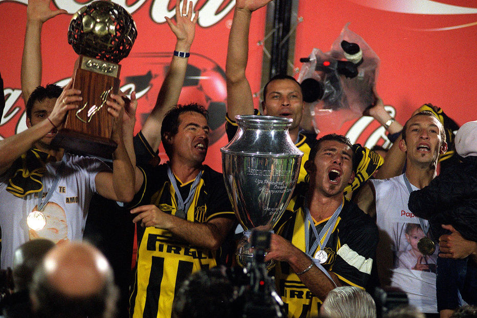 Peñarol: Plantel campeón de 2003 reclama casi 300.000 dólares por premios, según De Souza