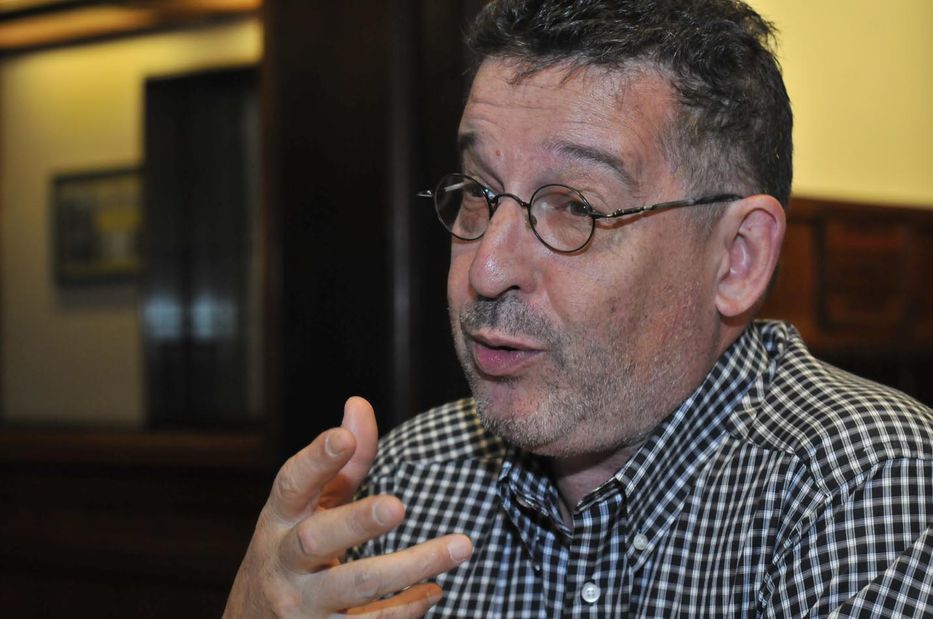 Dónde estás que no te veo