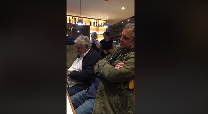 Mujica tiene penas de bandoneón