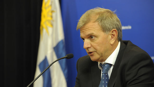 La pelota siempre al 10