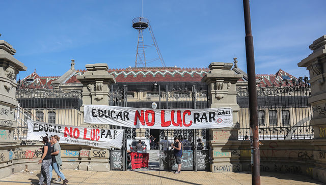 Otra vez el botija en casa