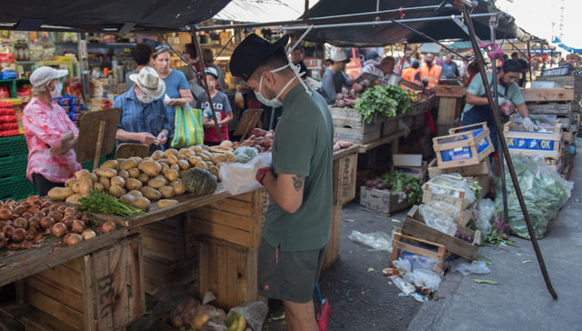 Menos cajones y más celulares