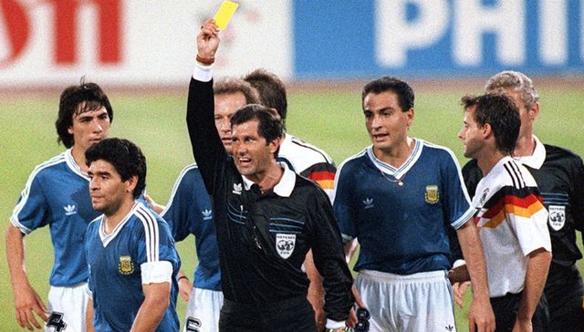 Todos se rinden ante él