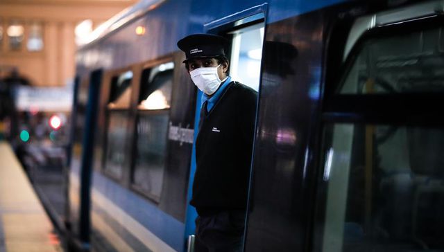 Nos siguen pegando abajo