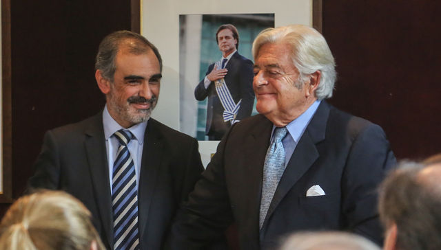 Le pegó con el apellido