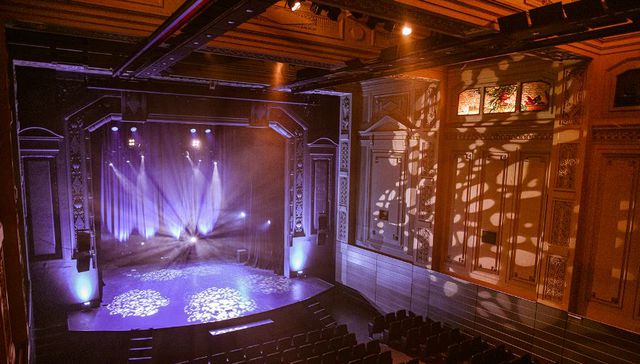 Trabajando para usted