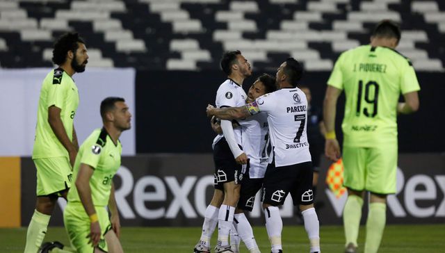 Se cayó la estantería