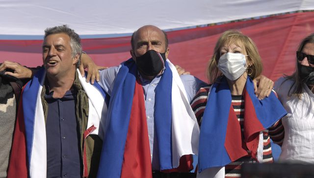 Calentando la previa