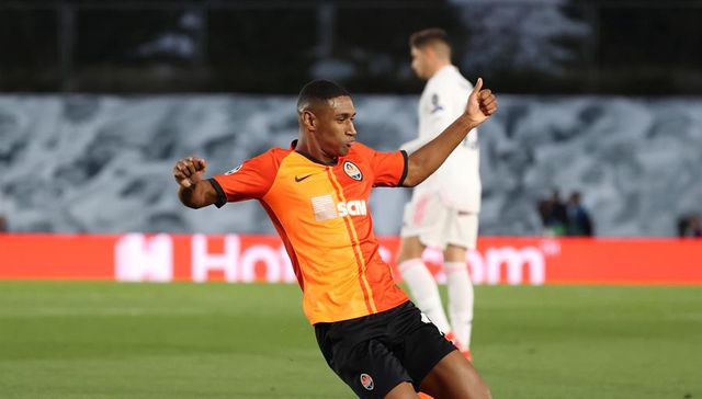 Se cayó la estantería