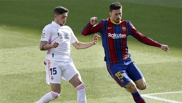 La pelota está manchada