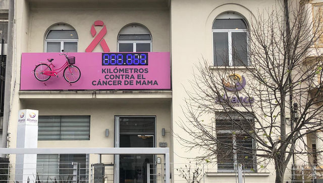 200.000 KM contra el Cáncer de Mama