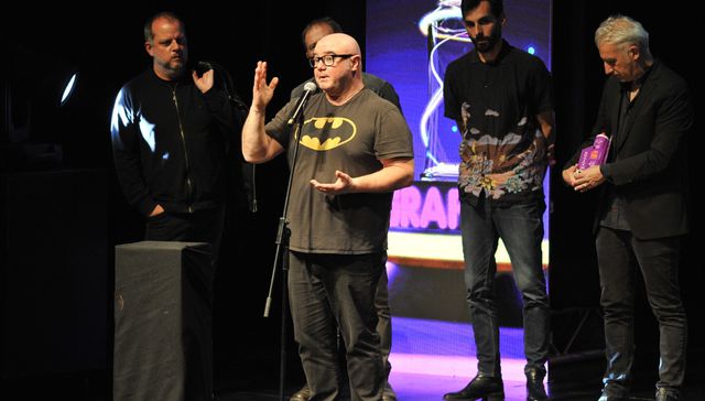 Que no pare la música