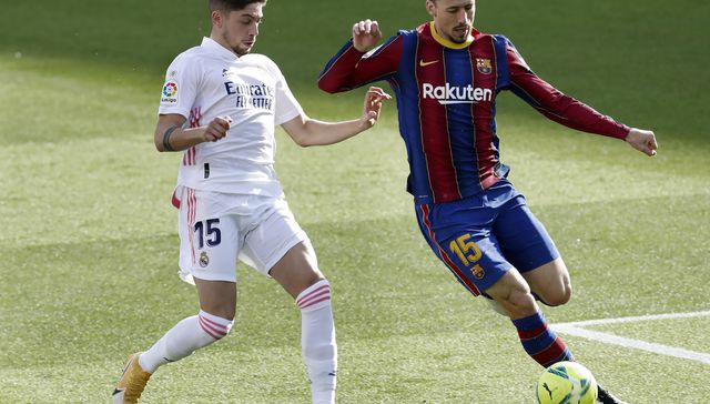 La pelota está manchada