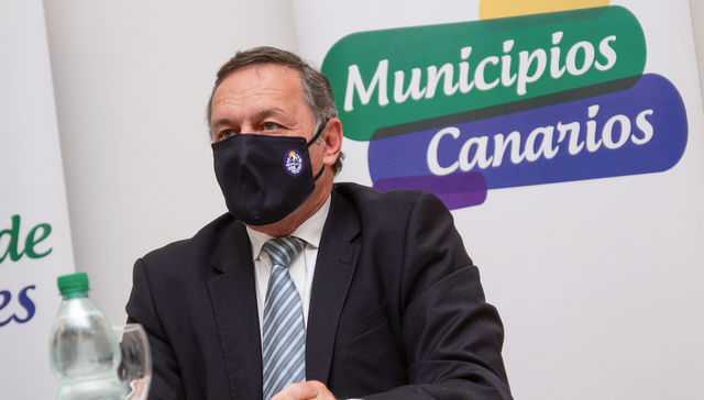 Arriba esos corazones