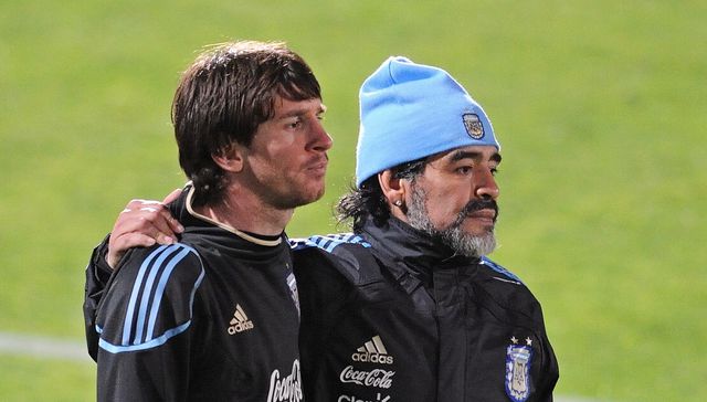 La pelota no se mancha; llora