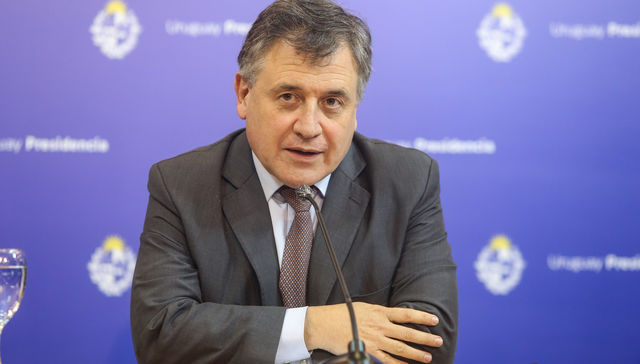 Baja y pasa el limbo