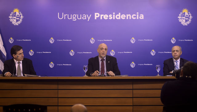 Tira tira para arriba