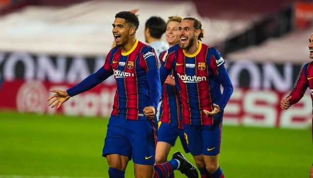 Casi se va para el rival