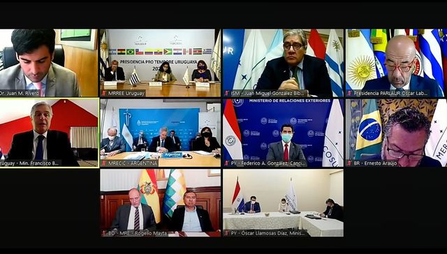 Terceros en discordia