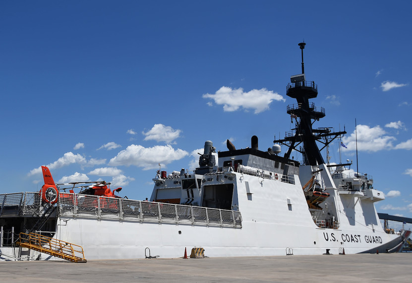 Estados Unidos envió un buque de la Guardia Costera a patrullar el Atlántico Sur “para contrarrestar la pesca ilegal” - Página 2 751204