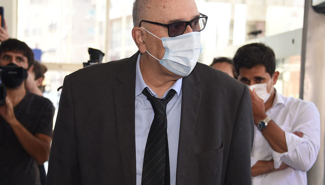 La salud primero, doctor