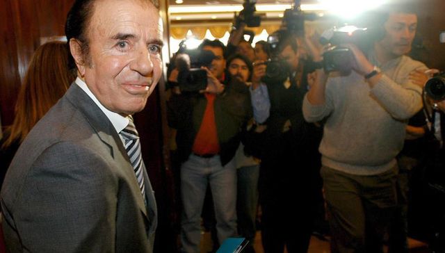 Afuera suena Soda Stereo