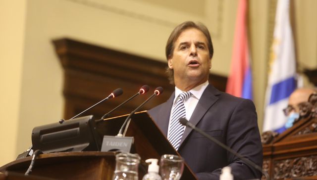 Vení, subite a mi avión