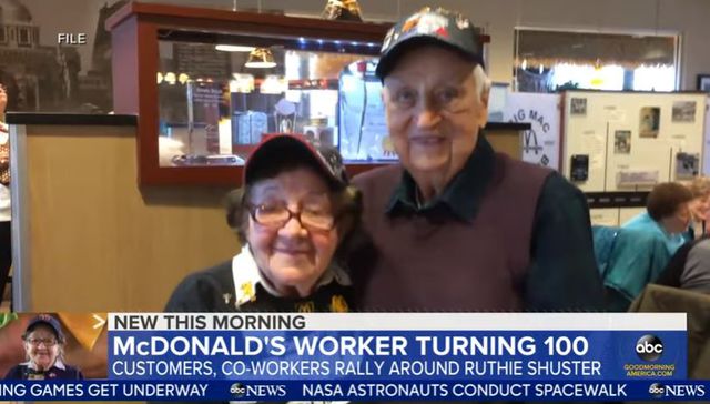 La empleada del siglo