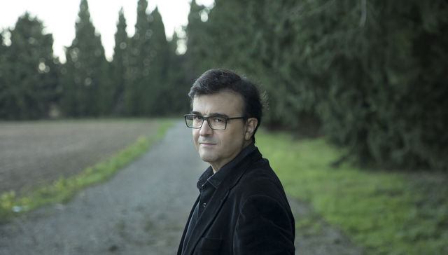 Tan lejos y tan Cercas