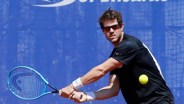 Bien parado el continente