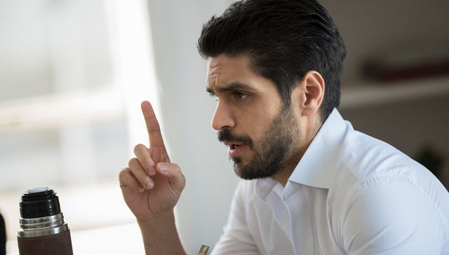 El que se calienta tuitea