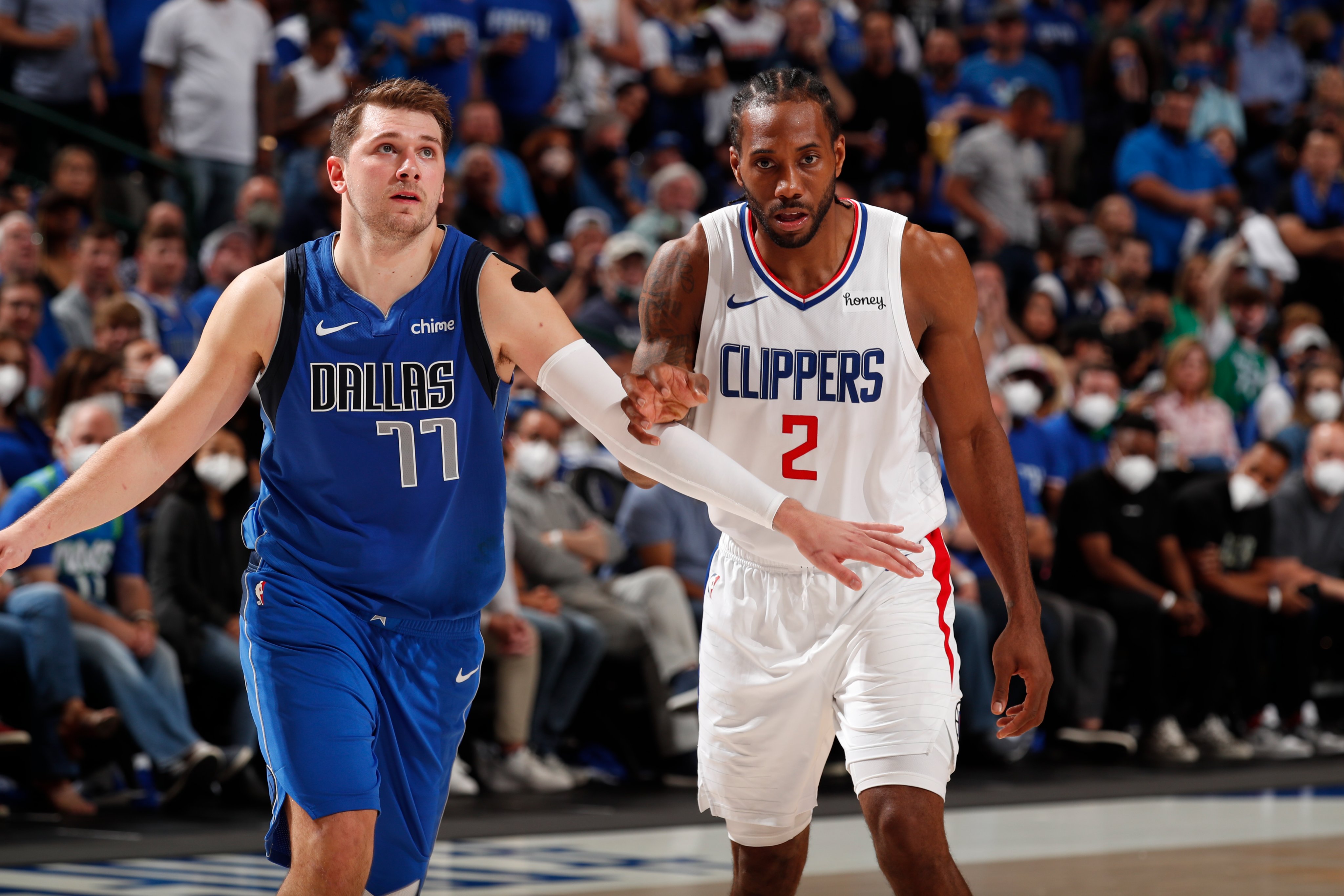 Clippers won and took the series to a seventh and final game against Mavericks