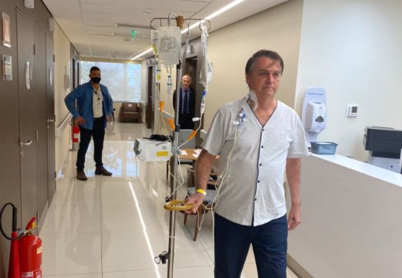 Bolsonaro podría recibir el alta médica en los 