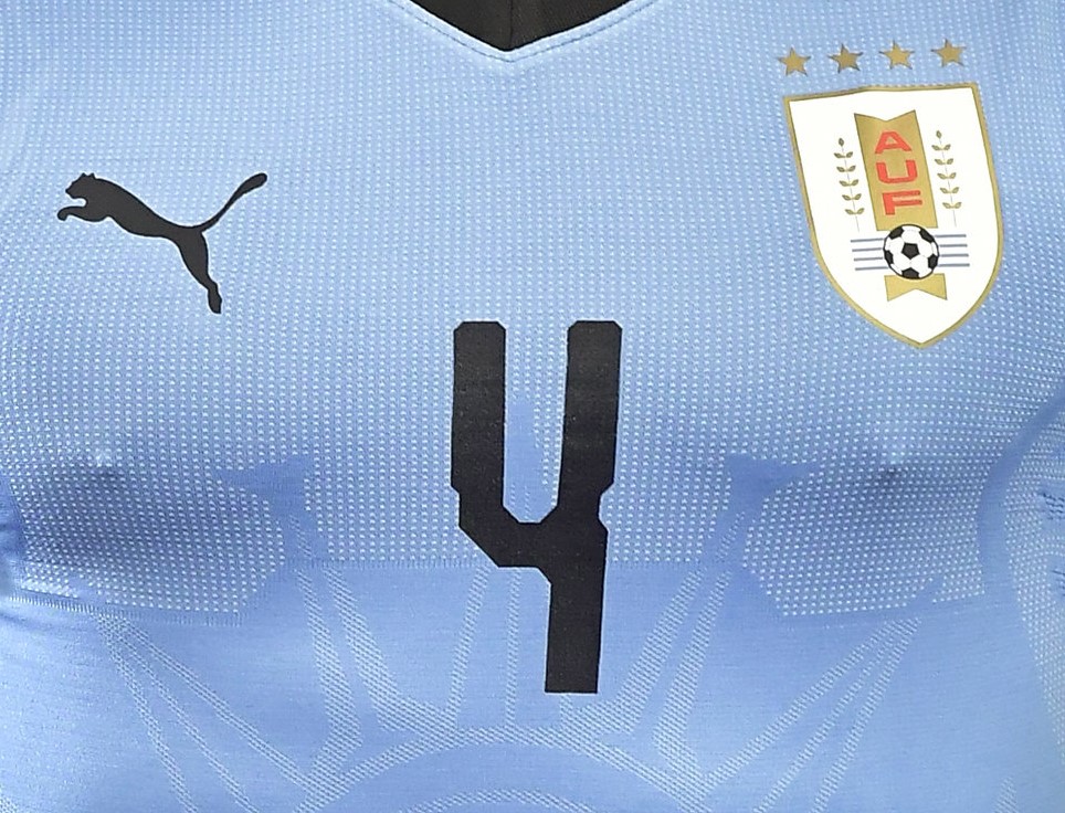 Por qué Uruguay luce cuatro estrellas si solo ha ganado dos mundiales