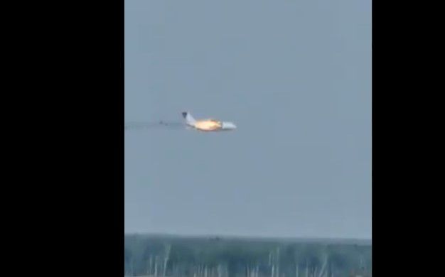 Tres muertos deja un accidente de un avión militar ruso que efectuaba vuelo de prueba