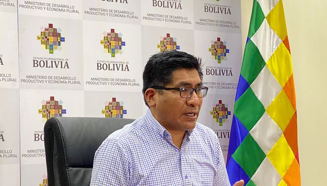 Todo queda adentro