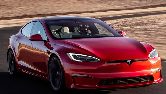 Elon, no contrates un robot