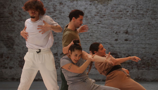 A MOVER EL ESQUELETO