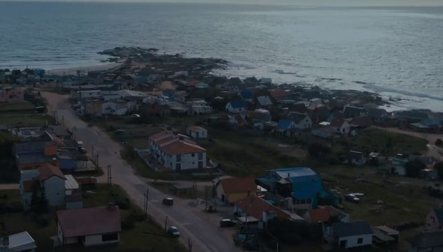 Al este y al oeste