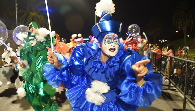 En el techo de un camión