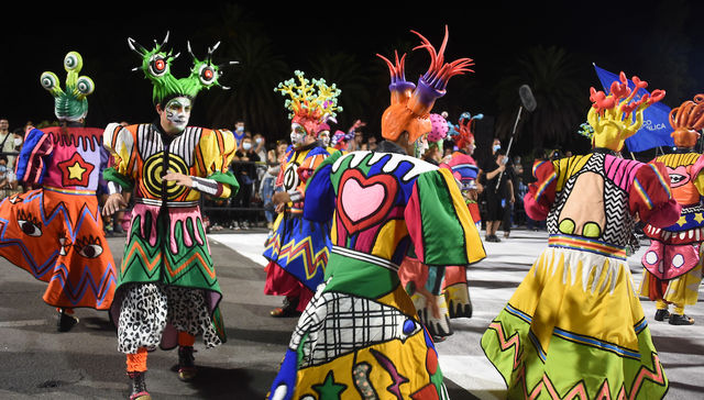 Las bombitas amarillas